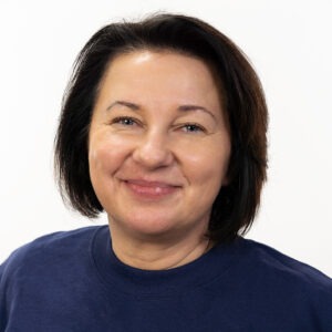 Iwona L.